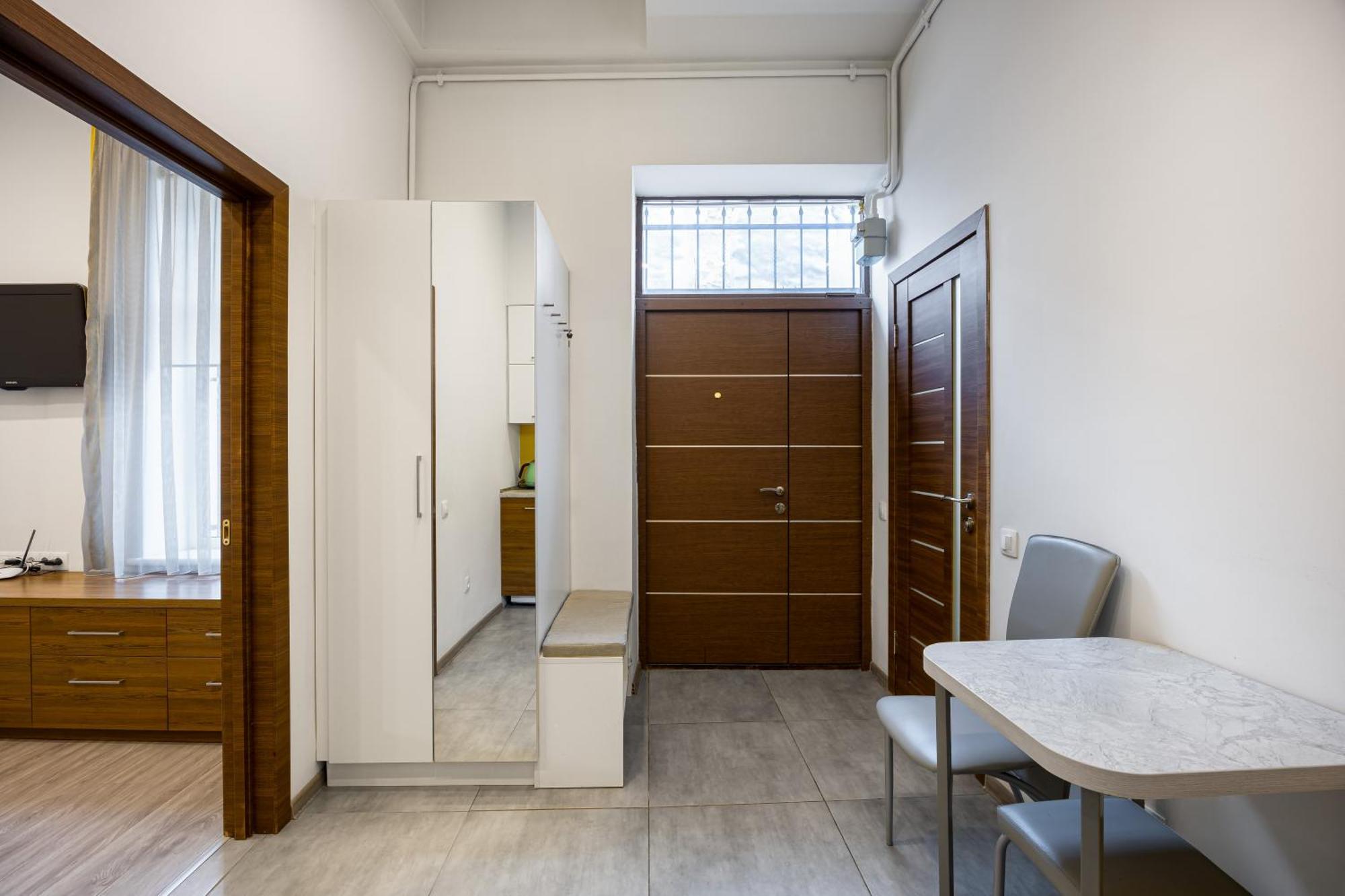 Апартаменти На Площі Ринок 12 Lviv Exterior photo